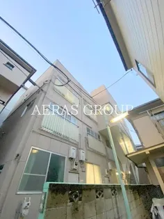 ハウス・オーガタ【2階】の外観