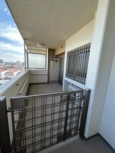 サンデュエル太田浜町パークスエア【5階】の玄関