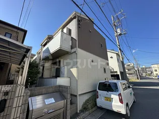 シャーメゾン祐の画像