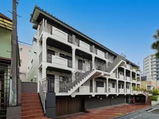 グランヒルズ西新宿【1階】の外観