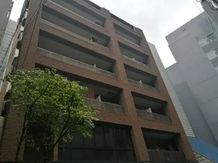 PLACE・T プレイス・ティー【4階】の外観