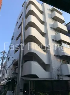 東京都新宿区上落合2【マンション】の外観