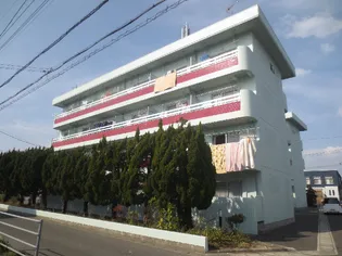 ファーストインK【3階】の外観