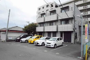 グランデュール【3階】の外観