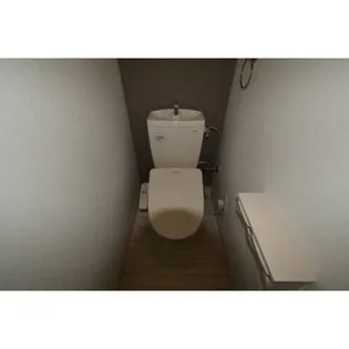 ラグジースペース南郷【3階】の内装