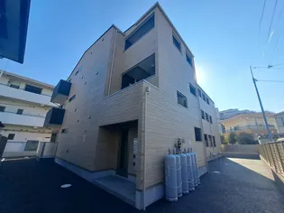 千葉県松戸市根本【アパート】の外観