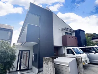 メリーハウス花屋敷【2階】の外観