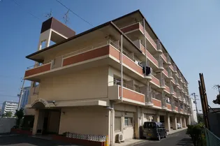 メゾン中井【4階】の外観