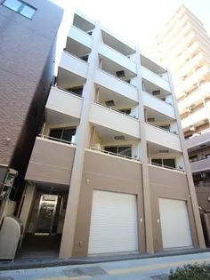 UN PREMIER アン プルミエの画像