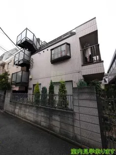 ガーデンコート四谷【3階】の外観