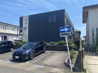 レオネクスト元植田West【2階】の外観