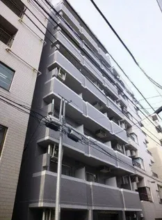 ドルチェ新宿【3階】の外観