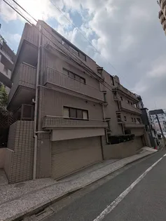 クレストコートの画像