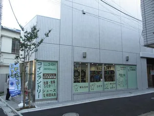 東京都新宿区高田馬場3【マンション】の外観
