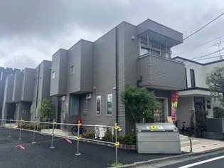 東京都世田谷区松原2【マンション】の外観