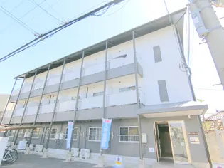 グリーンヴィレッジ【3階】の外観