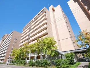 オタルベイサイドシティ7棟の外観