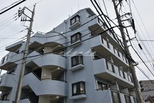 メゾン・ド・ジュール【1階】の外観