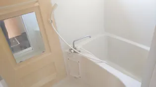 リビングタウン観音寺 E棟【2階】の風呂