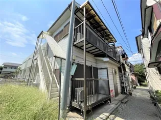 C ユーノス【1階】の外観