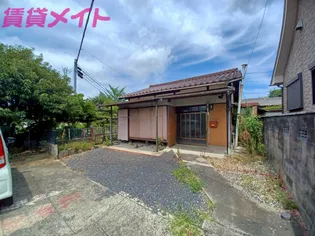 三重県亀山市野村4【一戸建】の外観