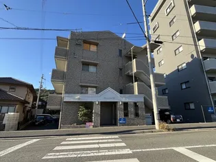 ホグワーツ【4階】の外観