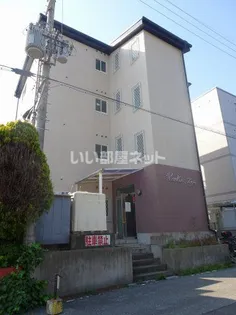 ルーキー東条【3階】の外観