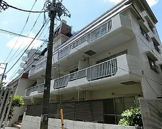 代々木グリーンハイム【2階】の外観