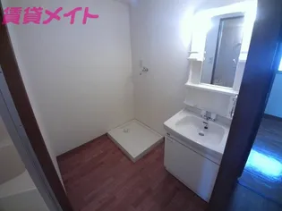 ファミーユ小杉【2階】の内装