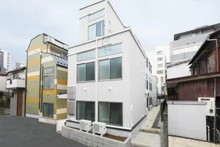 東京都新宿区原町3【アパート】の外観