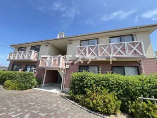 クレステージ・セピアIII【2階】の外観