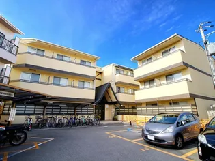 ベルナーコーチ【2階】の外観