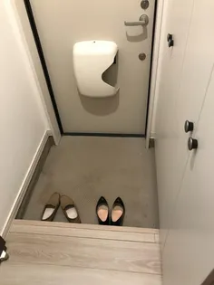 ジャパンステージE【1階】の玄関