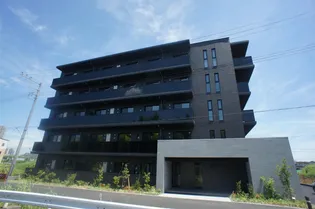 インフィニット カンワの画像