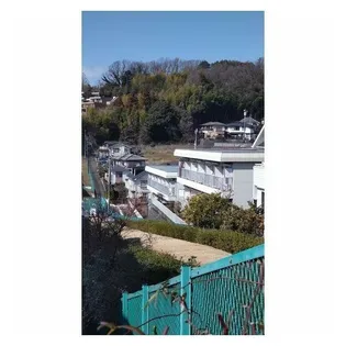 ジュネス新百合B【1階】の外観