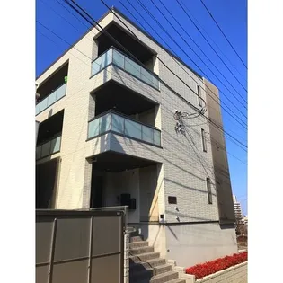 アレアデマン II【1階】の外観