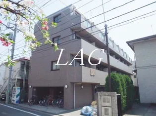 ルーブル三軒茶屋II【3階】の外観