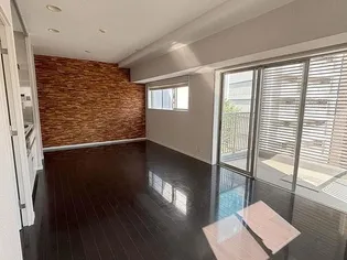 東京都渋谷区神宮前1【マンション】の外観