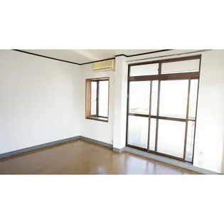 上杉マンション【3階】の居間