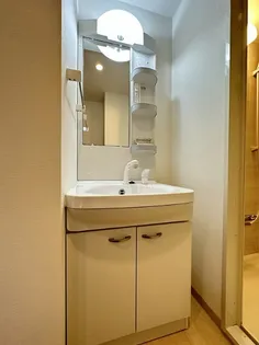 Apartment Grus Okamachi【3階】の内装