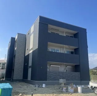 グランメゾンゆずり葉II番館【1階】の外観