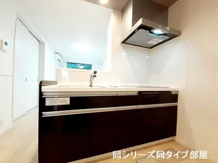 ヴィラアミング III【2階】のキッチン