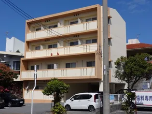 那覇西高校前【1階】の外観