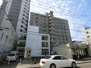 エステイツ南4条の画像