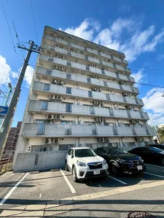 愛知県名古屋市守山区廿軒家【マンション】の外観