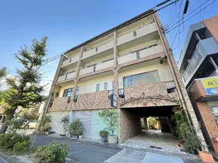 アパートメントオールドウェル【3階】の外観