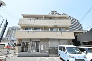 大阪府堺市西区鳳南町3【アパート】の外観