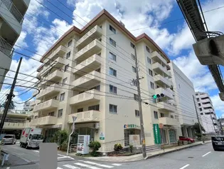 嘉数ロイヤルマンションの画像