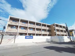 GMT com【3階】の外観