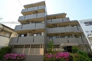 東京都新宿区西落合1【マンション】の外観